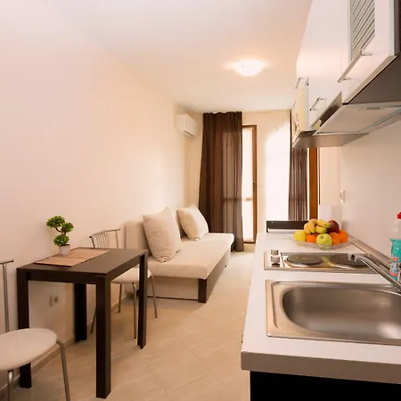 Sea Palace 3* סוזופול